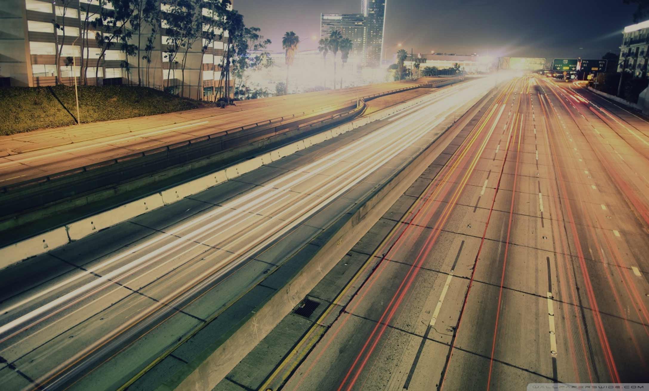 highway_night_traffic-wallpaper-1152x8641